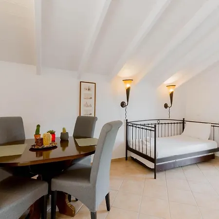 Tramonto Maisonettes & Suites Parga Exterior photo