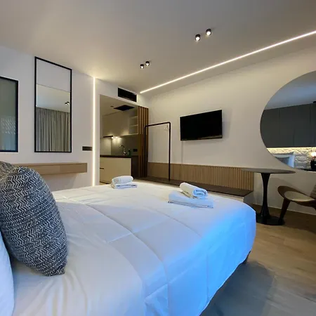 Tramonto Maisonettes & Suites Parga Exterior photo
