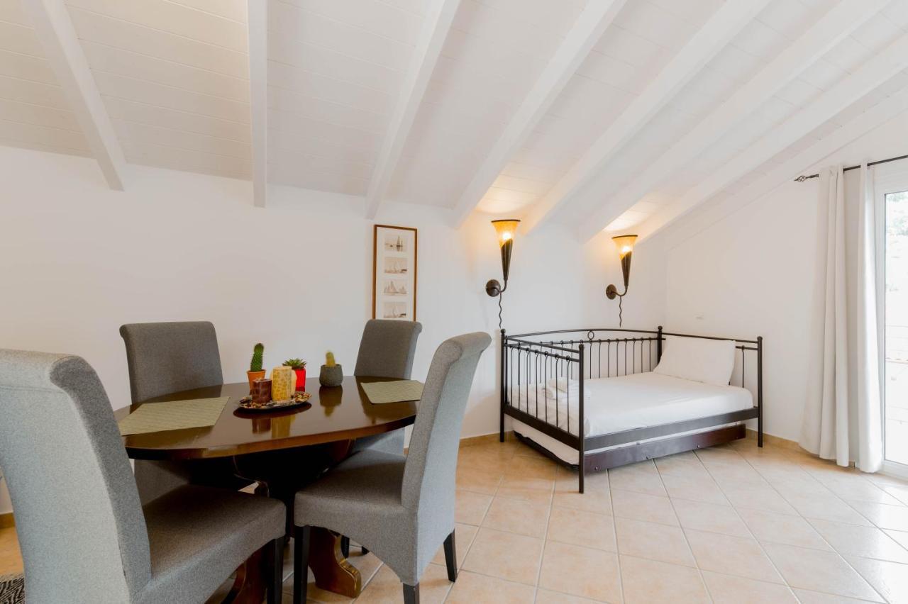 Apartamento Tramonto Maisonettes & *